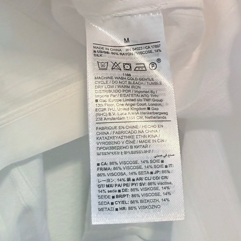 Banana Republic white blouse - Picture 6 of 7
